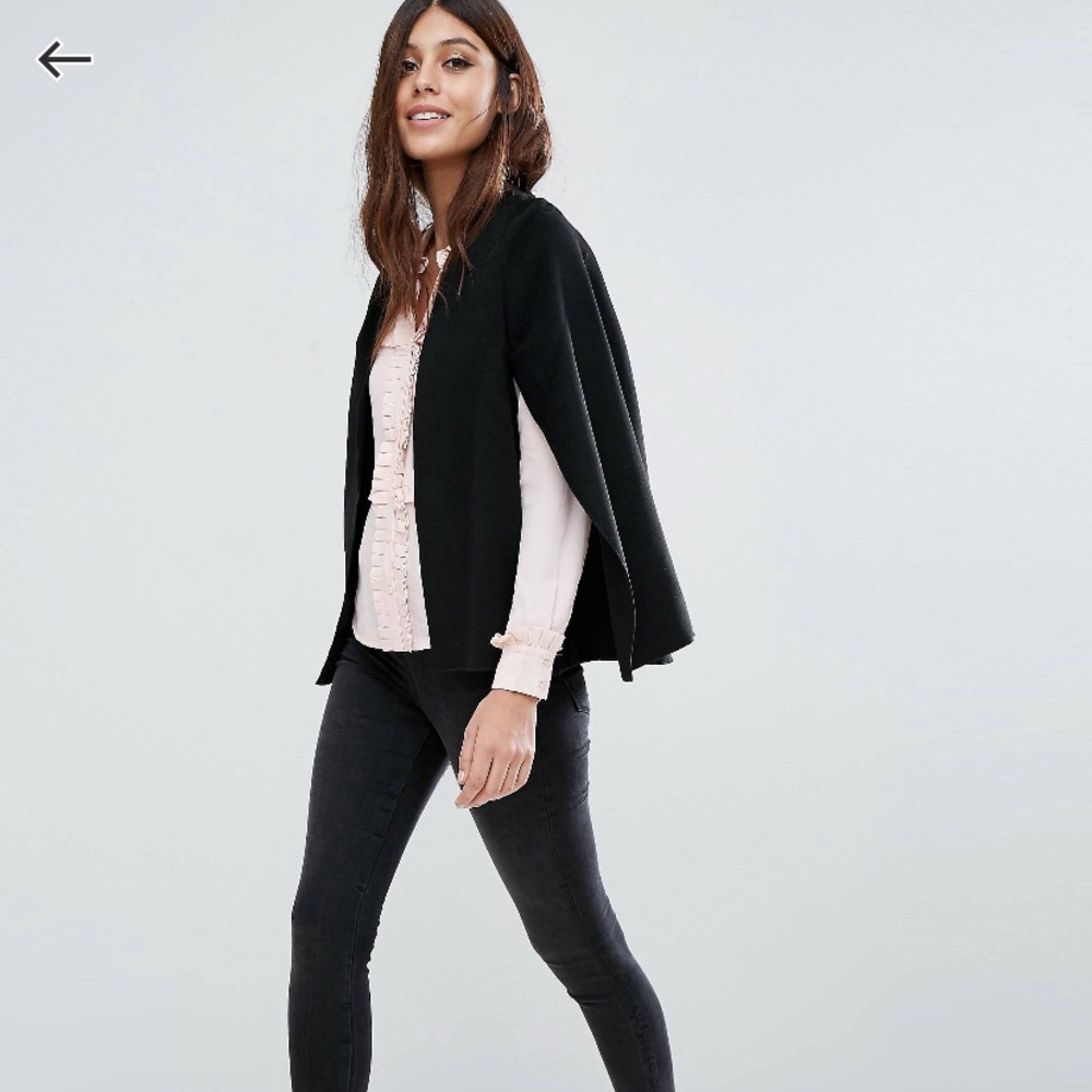 Brand new AX Paris split cape